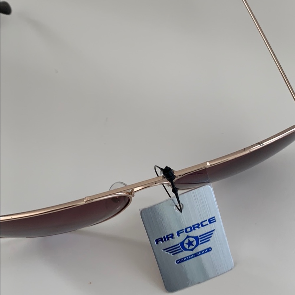 🆕 🆑 SUNGLASSES - Picture 4 of 6